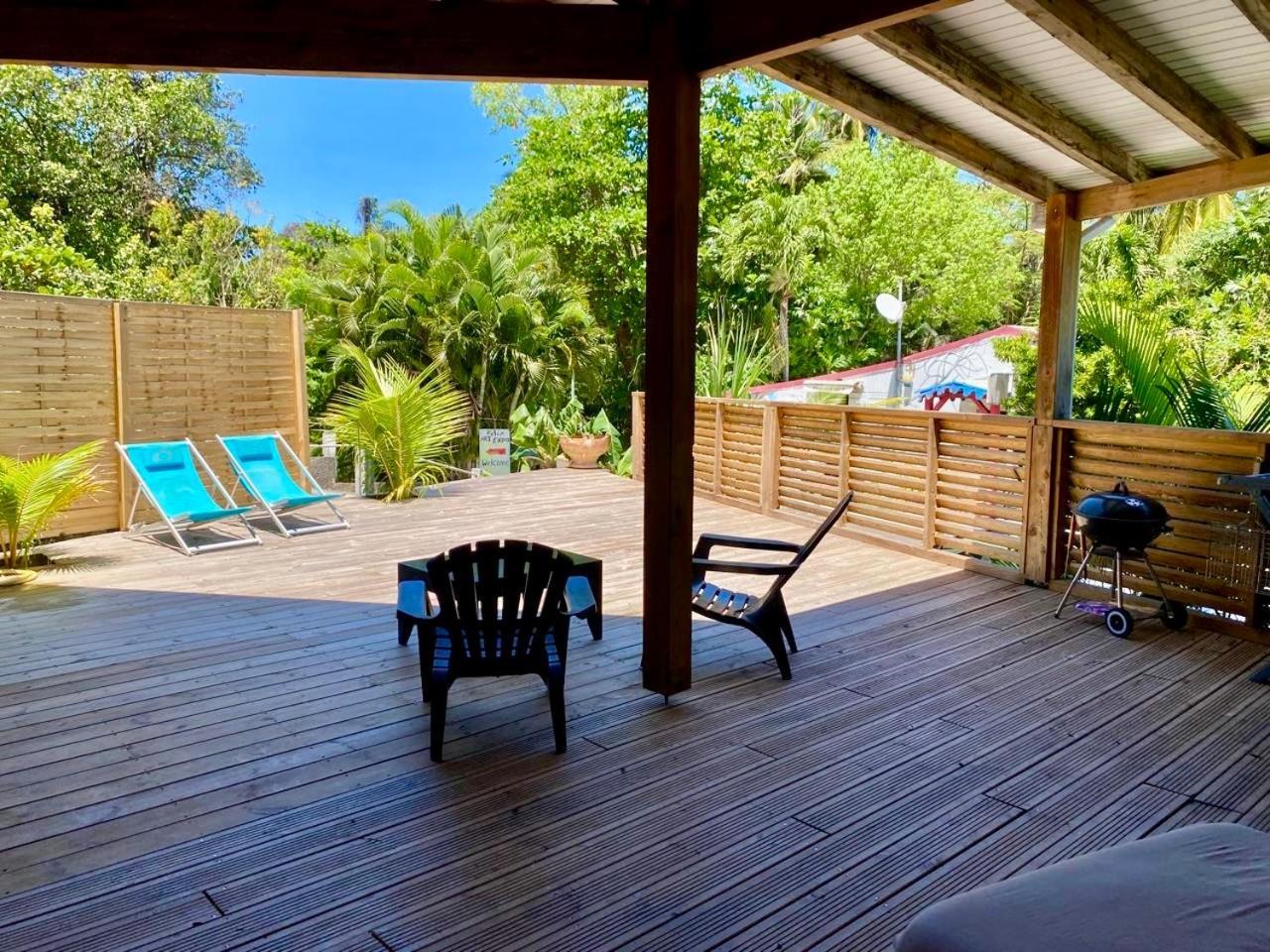 Charmant Bungalow Tout Confort Climatise - Terrasse Et Acces Plage ! Deshaies Extérieur photo