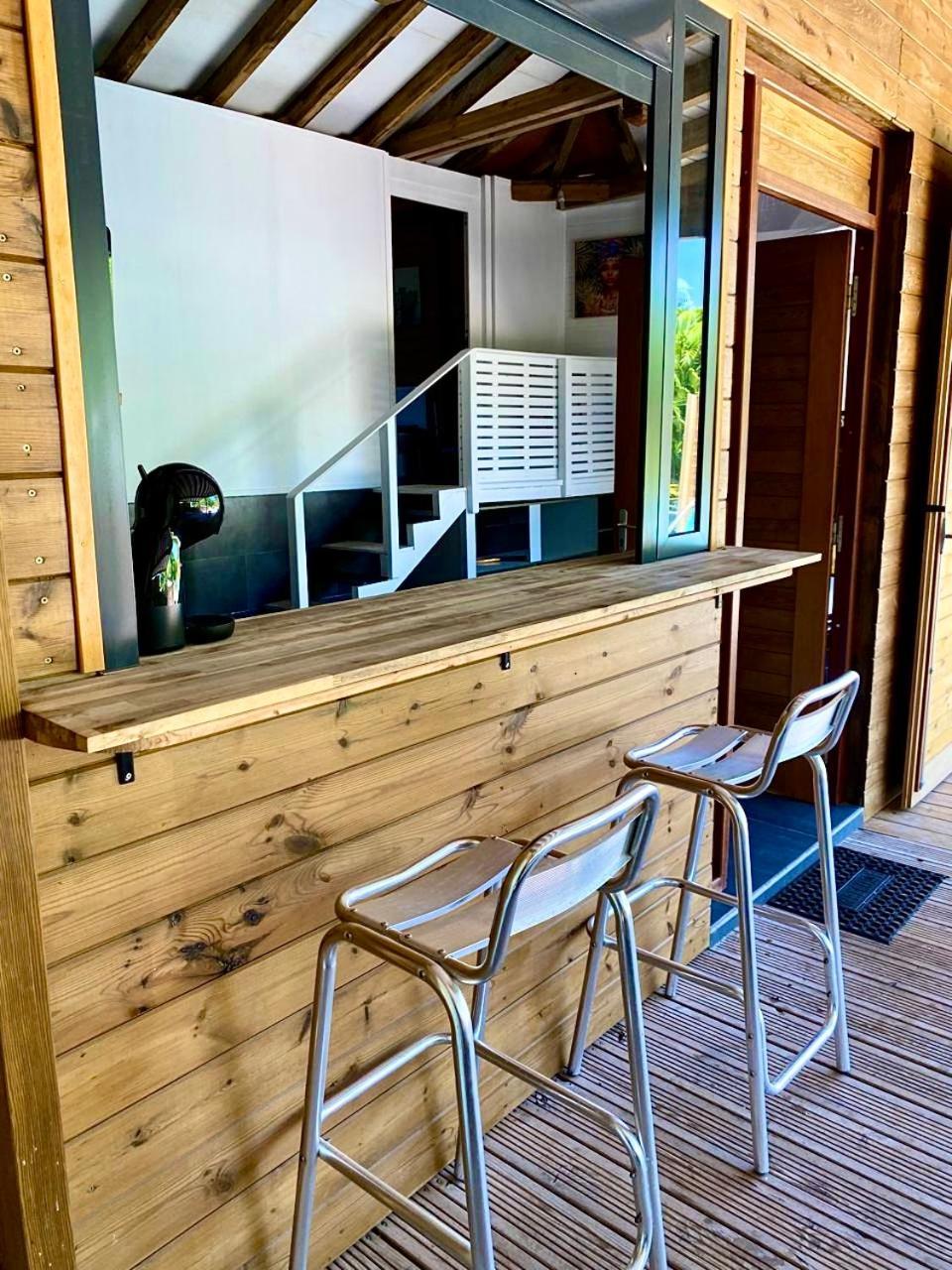 Charmant Bungalow Tout Confort Climatise - Terrasse Et Acces Plage ! Deshaies Extérieur photo